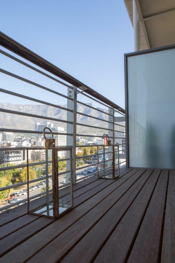 Luxurious Loft With Amazing View Of Table Mountain Apartment Cape Town Exterior photo